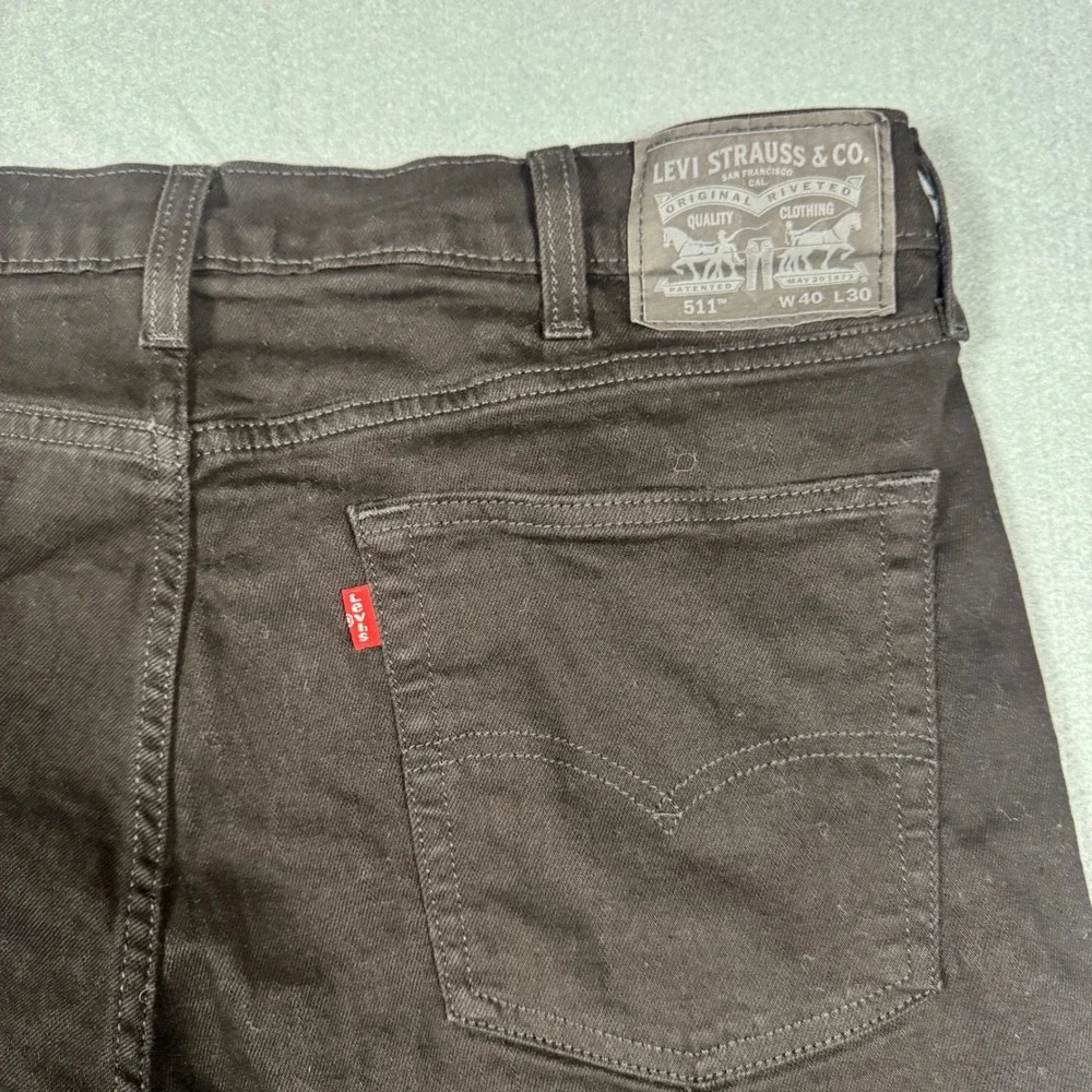 Levis 511 Slim Fit Jeans Mens 40x30 Black Denim WaterLess Stretch 04511-1907